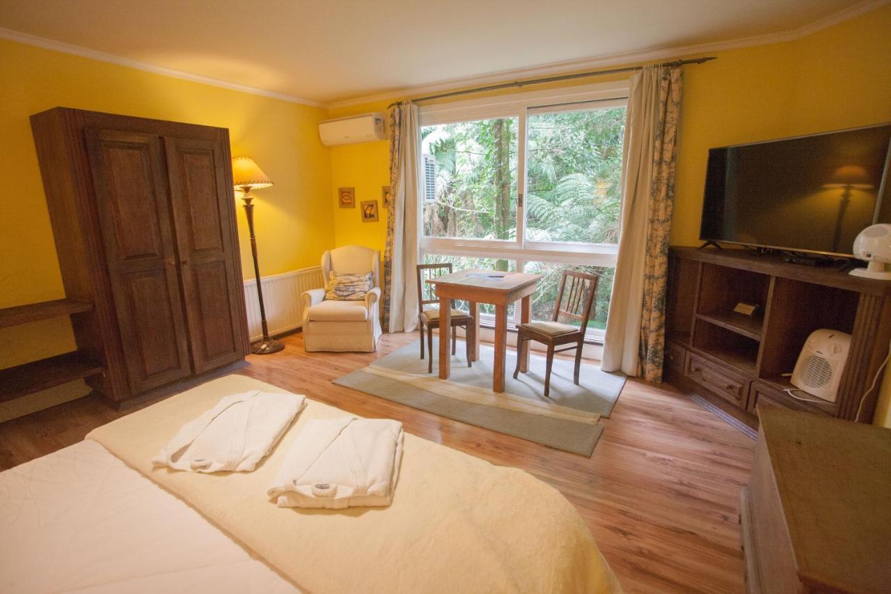 Varanda Das Bromelias Spa Gramado Zewnętrze zdjęcie A room at the hotel