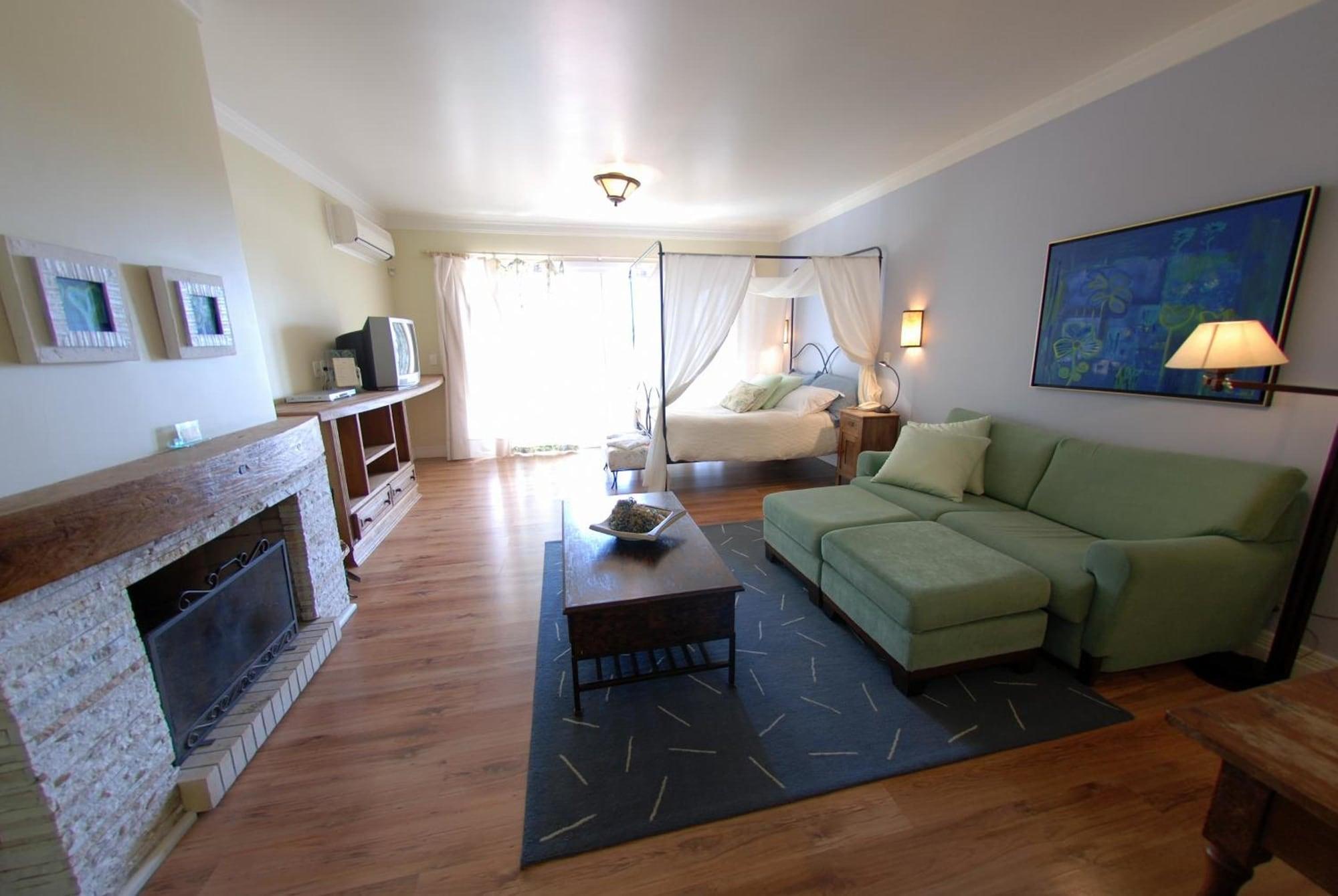 Varanda Das Bromelias Spa Gramado Zewnętrze zdjęcie A studio apartment