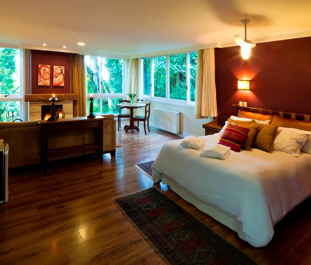 Varanda Das Bromelias Spa Gramado Zewnętrze zdjęcie A suite at the hotel